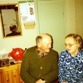 Bror och Greta Karlsson på senare tid, i köket huset vid Pålssons.